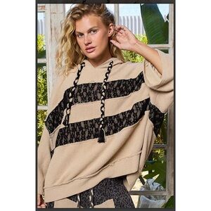 Last 1️⃣ POL. Thermal & Lace Hoodie Top